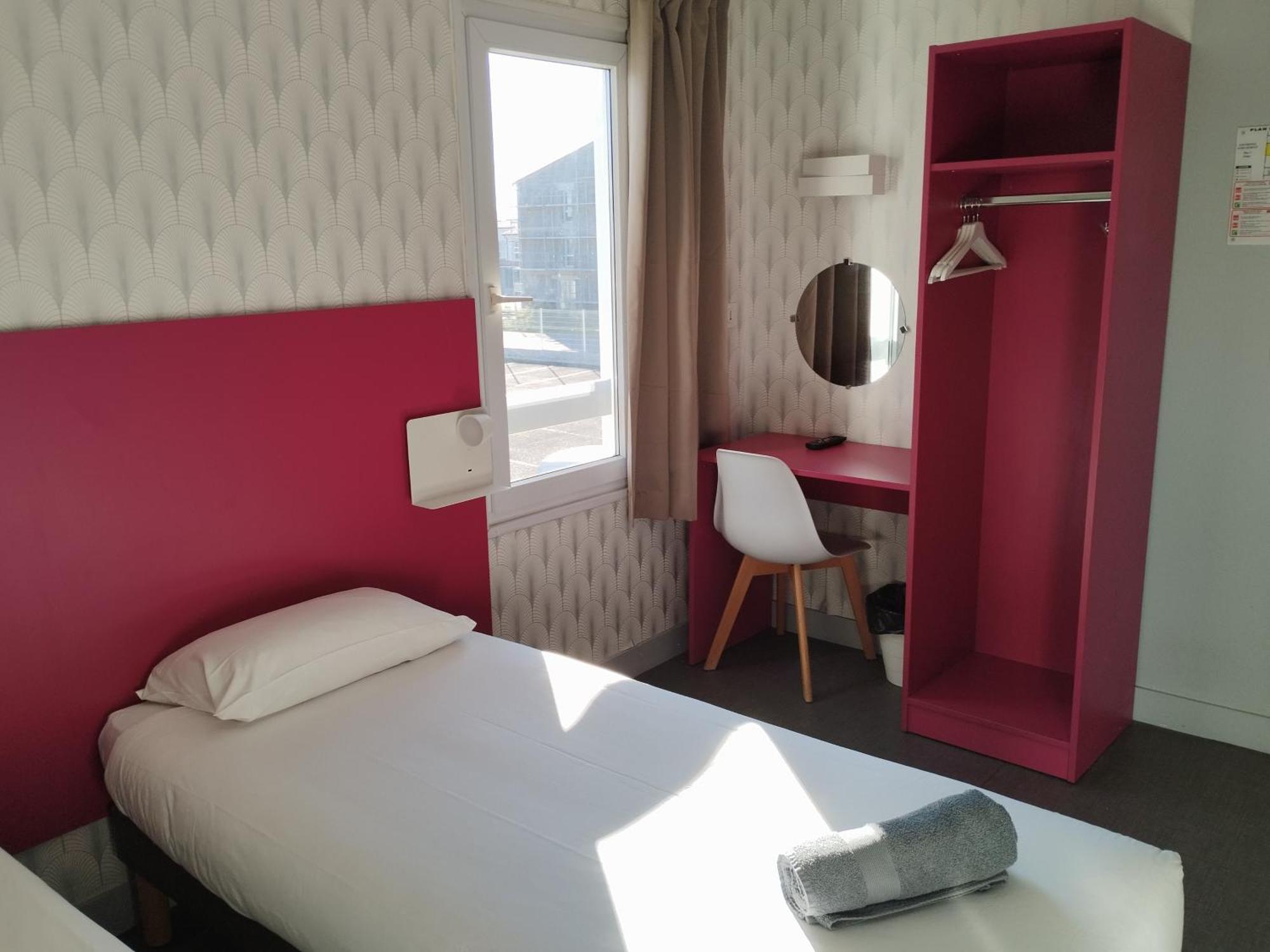 Fasthotel Clermont-Ferrand Gerzat Exteriör bild