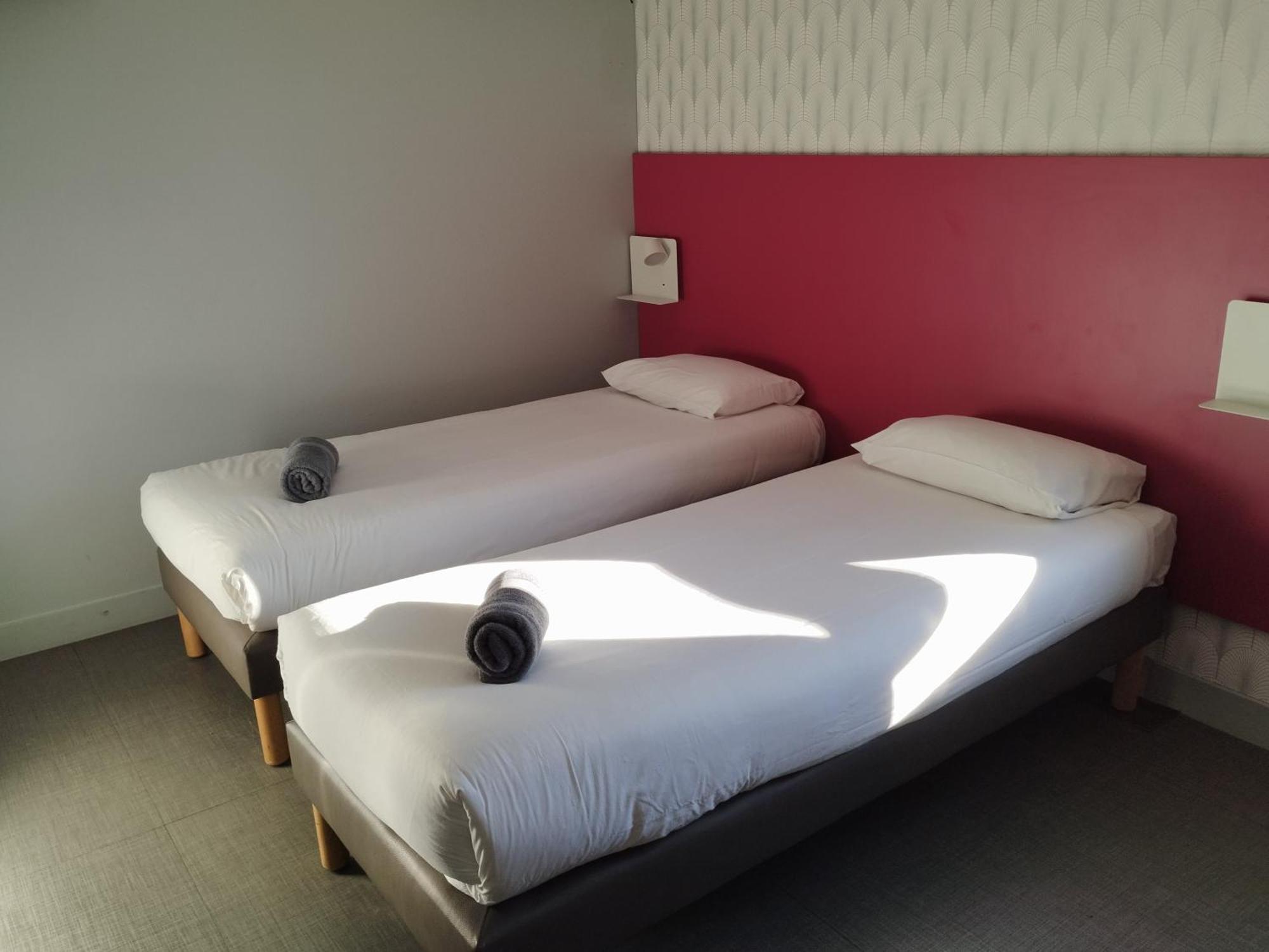 Fasthotel Clermont-Ferrand Gerzat Exteriör bild