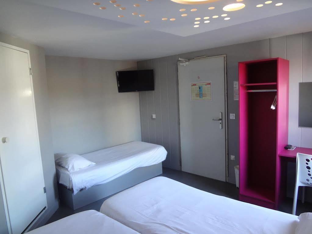 Fasthotel Clermont-Ferrand Gerzat Exteriör bild